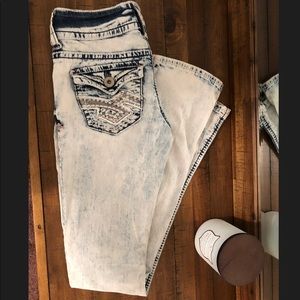 Hydraulic Light Washed Jeans